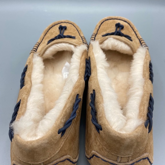 UGG | Shoes | Ugg Brett Uggpure Wool 